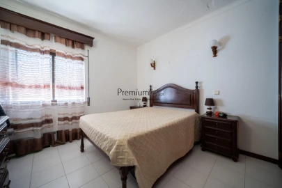 Apartamento T3 para Venda em Albufeira e Olhos de Água