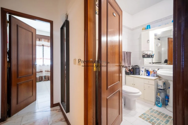 Apartamento T3 para Venda em Albufeira e Olhos de Água Foto 22