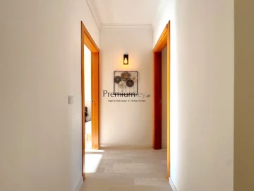 Moradia T2 para Venda em Albufeira e Olhos de Água