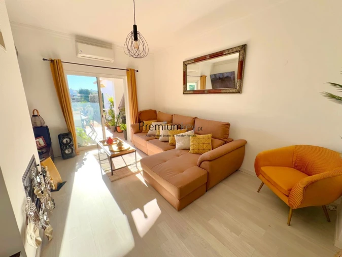 Moradia T2 para Venda em Albufeira e Olhos de Água Foto 11