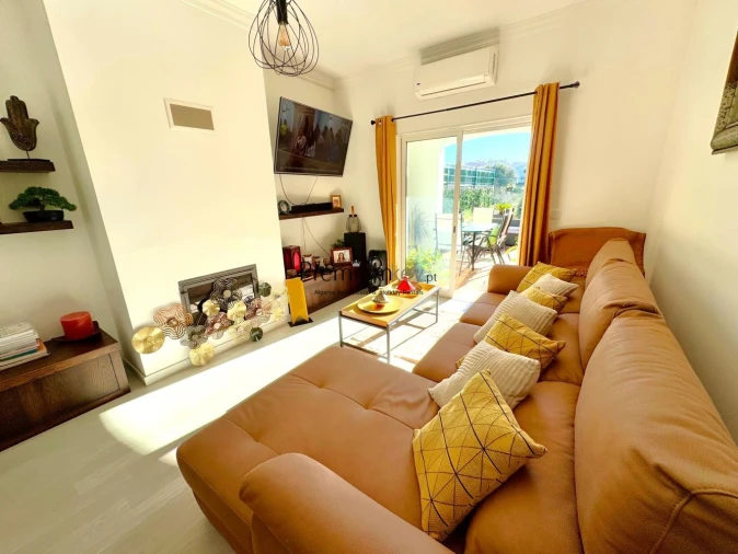 Moradia T2 para Venda em Albufeira e Olhos de Água Foto 13