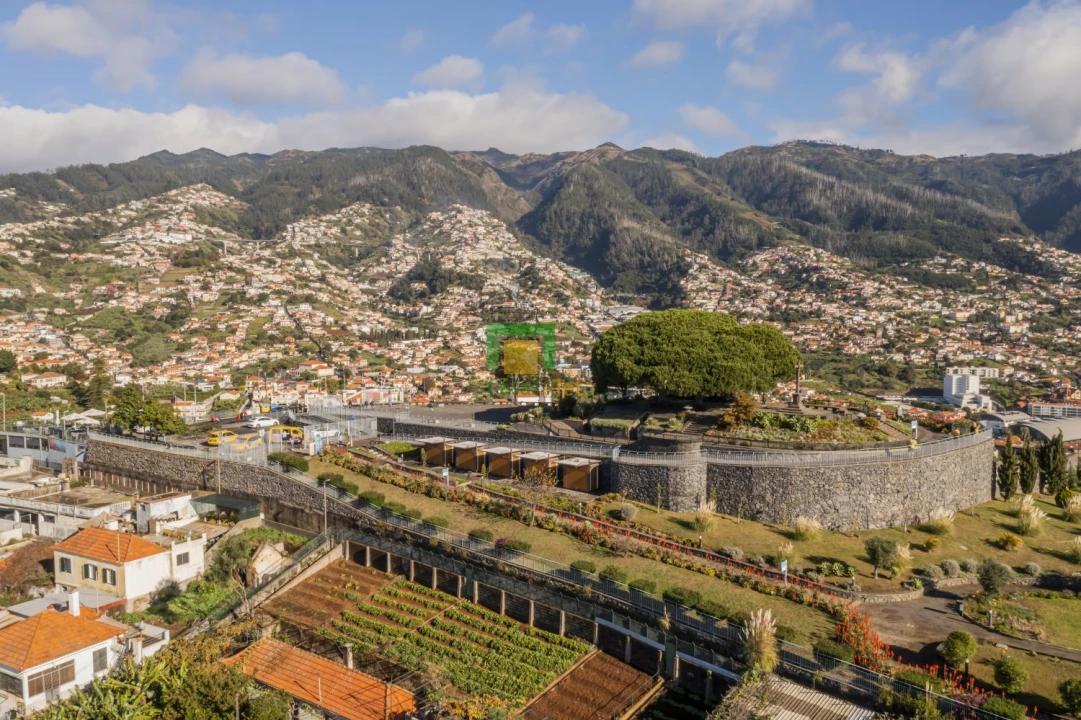 Loja para Venda em Funchal (Se) Foto 29