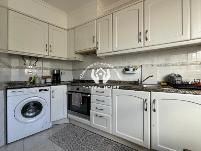 Moradia T3 para Venda em Caniço Foto 12