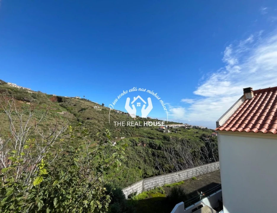 Moradia T3 para Venda em Caniço Foto 33