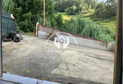 Moradia T3 para Venda em Canhas