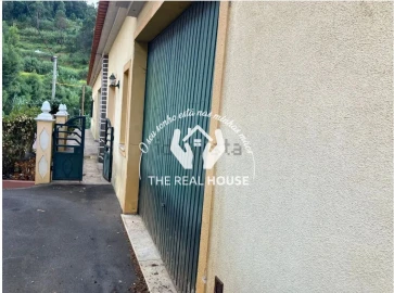 Moradia T3 para Venda em Canhas