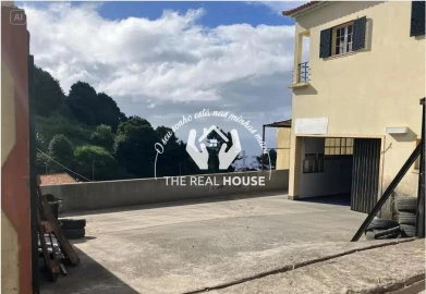 Moradia T3 para Venda em Canhas