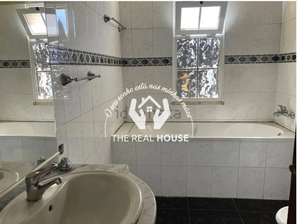 Moradia T3 para Venda em Canhas Foto 14