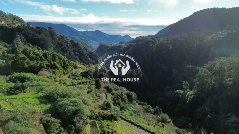 Terreno para Venda em Santo Antonio da Serra