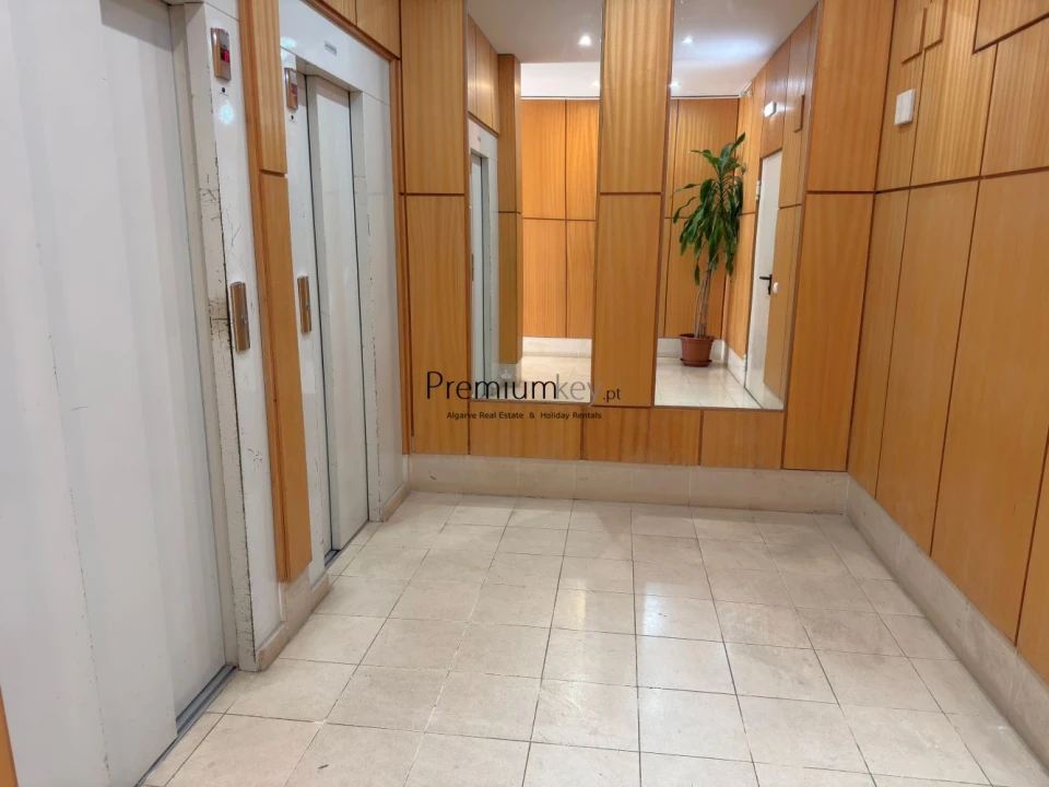 Apartamento T3 para Venda em Lagoa e Carvoeiro Foto 28