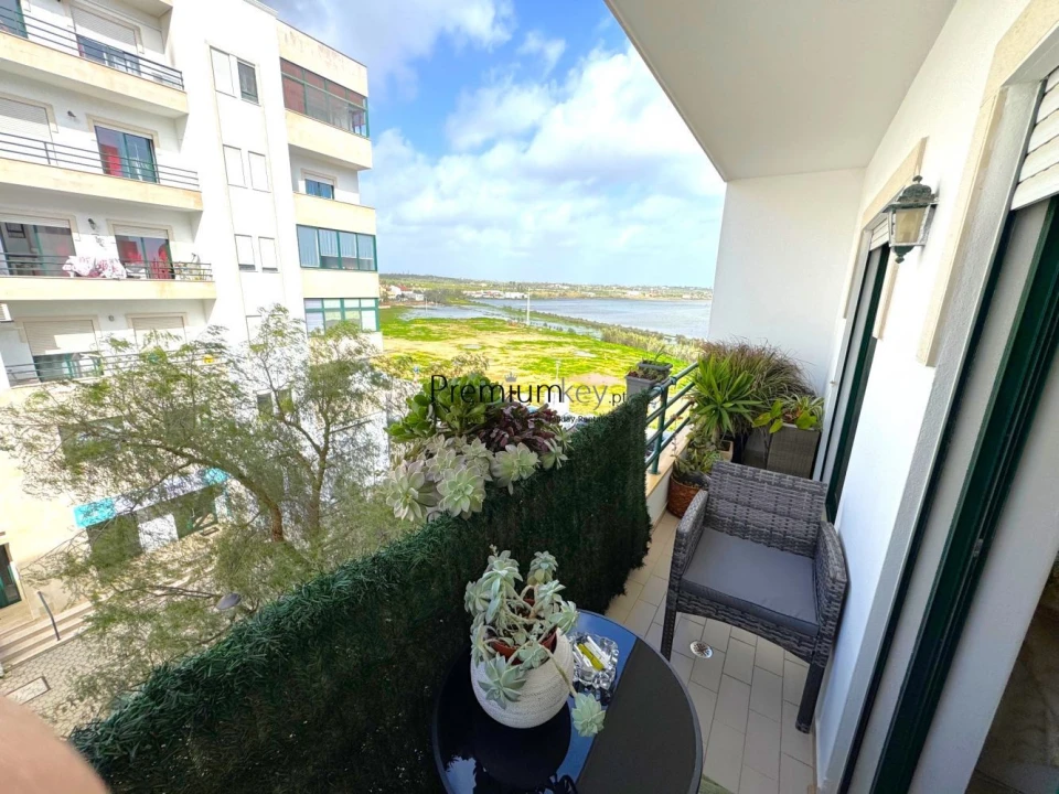 Apartamento T3 para Venda em Lagoa e Carvoeiro Foto 2