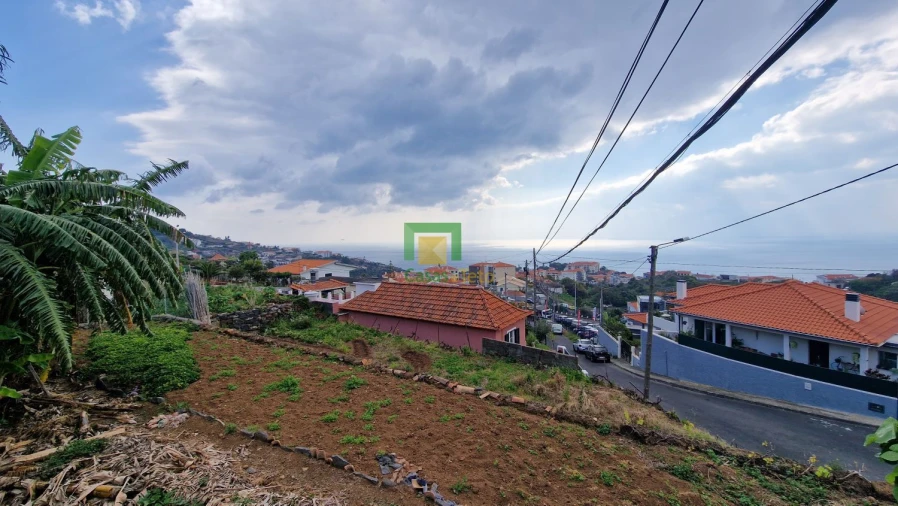 Moradia T3 para Venda em Caniço Foto 26