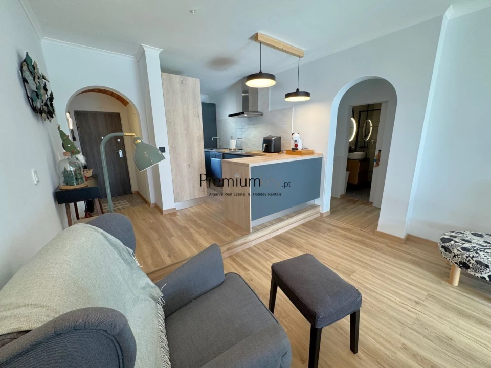 Apartamento T2 para Venda em Albufeira e Olhos de Água Foto 2