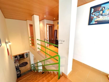 Moradia T3 para Venda em Albufeira e Olhos de Água