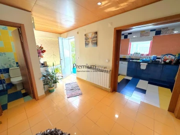 Moradia T3 para Venda em Albufeira e Olhos de Água