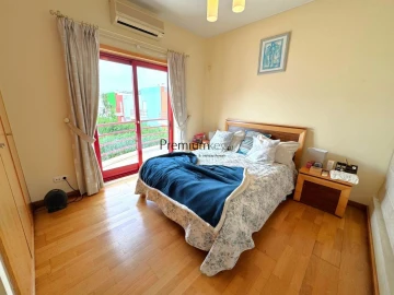 Moradia T3 para Venda em Albufeira e Olhos de Água