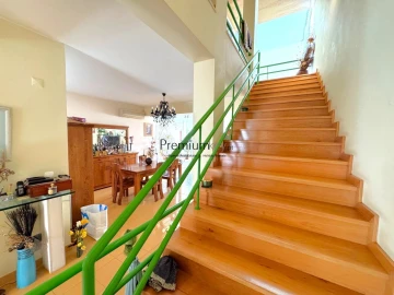 Moradia T3 para Venda em Albufeira e Olhos de Água