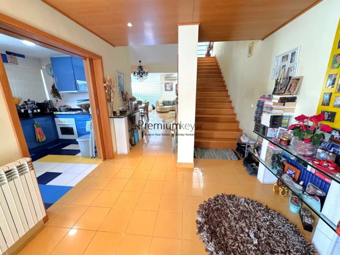 Moradia T3 para Venda em Albufeira e Olhos de Água Foto 9