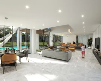 Moradia T6 para Venda em Charneca de Caparica e Sobreda