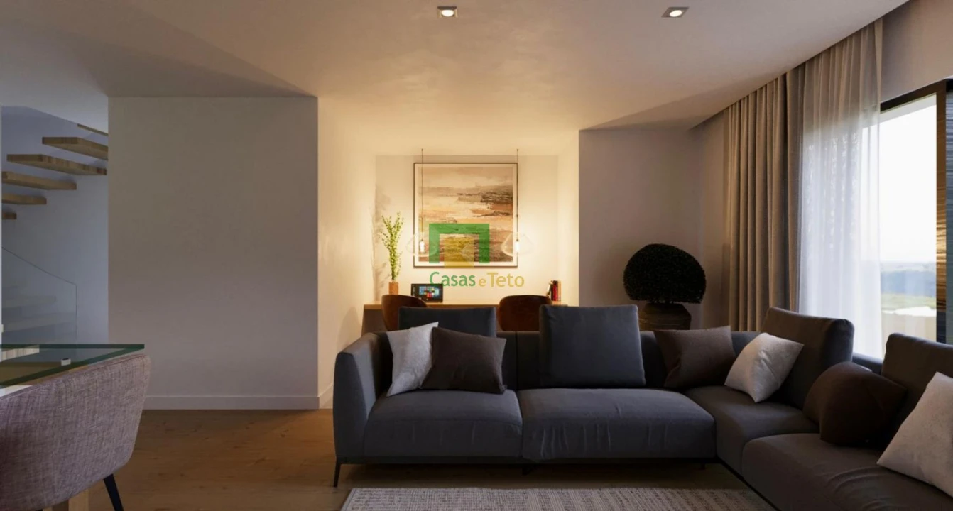 Moradia T3 para Venda em Caniço Foto 9