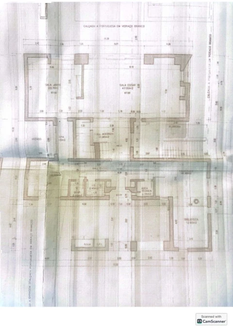 Moradia T5 para Venda em Charneca de Caparica e Sobreda