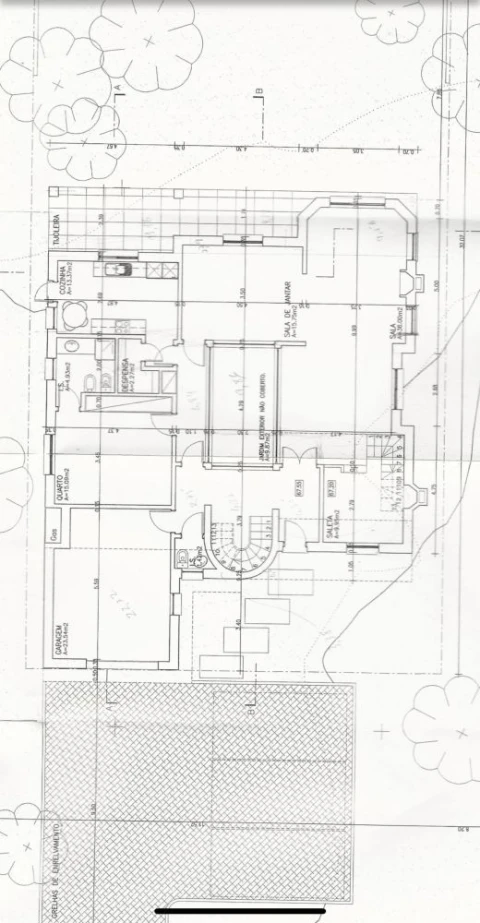 Moradia T4 para Venda em Charneca de Caparica e Sobreda