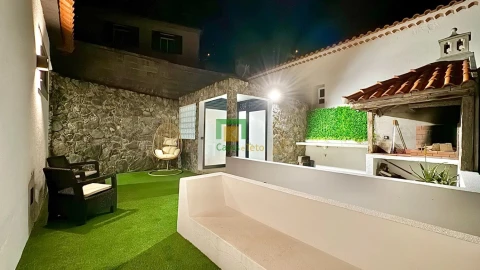 Moradia T0 para Venda em Ribeira da Janela