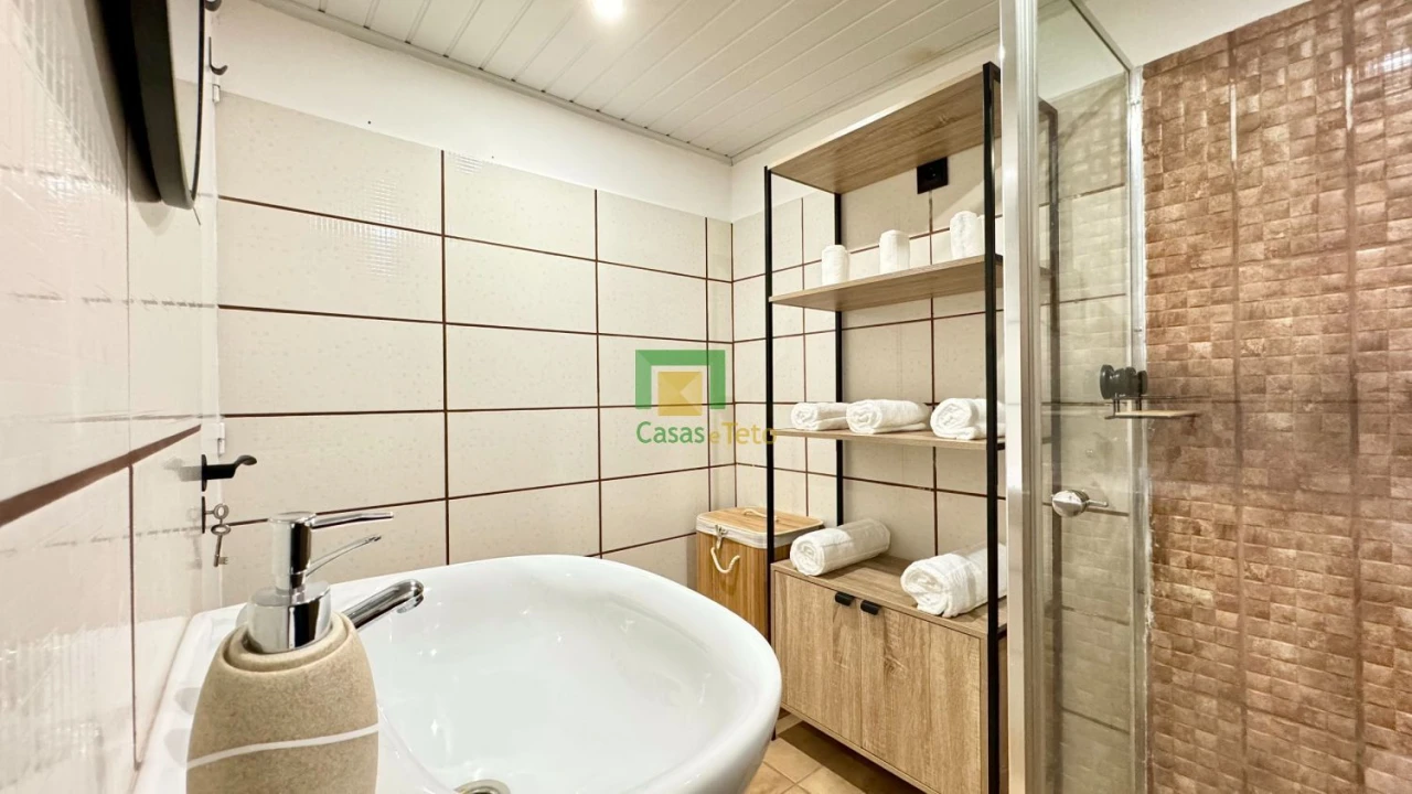 Moradia T0 para Venda em Ribeira da Janela Foto 36