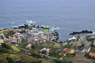 Terreno para Venda em Porto Moniz