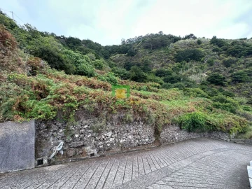 Terreno para Venda em Porto Moniz