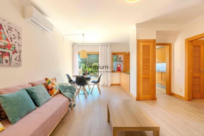 Apartamento T1 para Venda em Albufeira e Olhos de Água