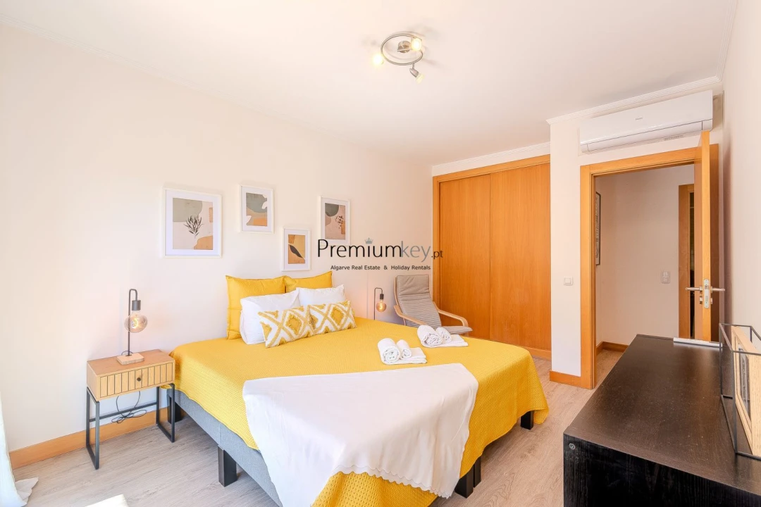 Apartamento T1 para Venda em Albufeira e Olhos de Água Foto 4