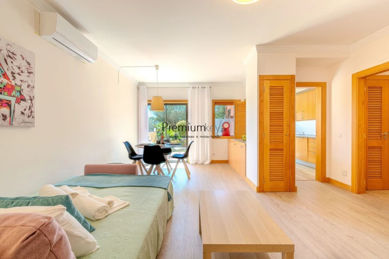 Apartamento T1 para Venda em Albufeira e Olhos de Água Foto 16