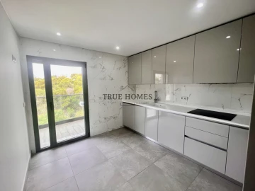 Apartamento T2 para Venda em Laranjeiro e Feijó