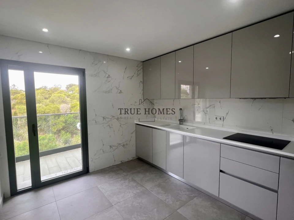 Apartamento T2 para Venda em Laranjeiro e Feijó Foto 9