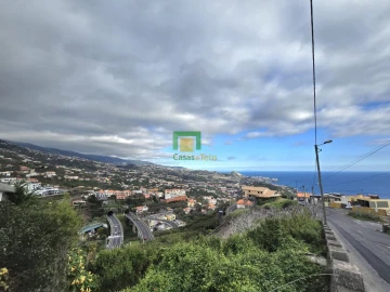 Terreno para Venda em Camara de Lobos