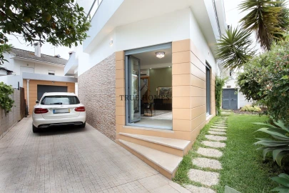 Moradia T4 para Venda em Amora