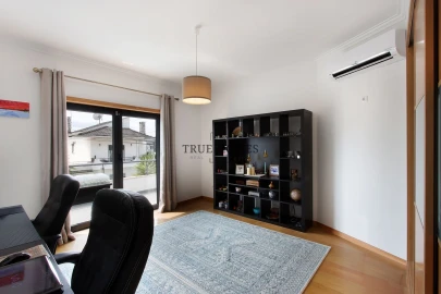 Moradia T4 para Venda em Amora