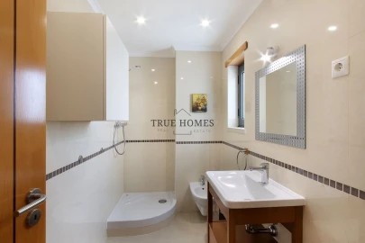 Moradia T4 para Venda em Amora