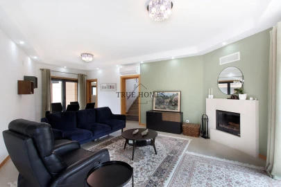 Moradia T4 para Venda em Amora