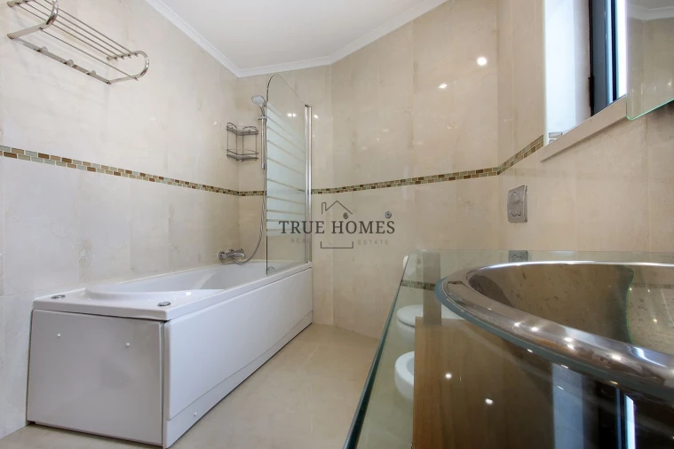 Moradia T4 para Venda em Amora Foto 22