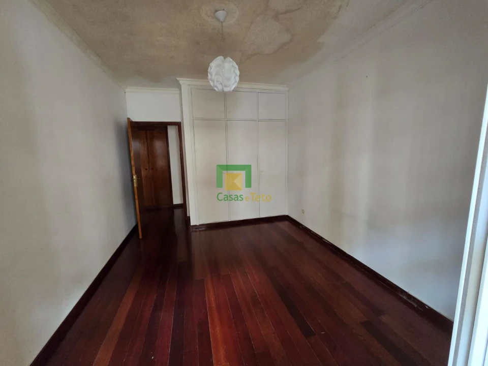 Apartamento T2 para Venda em Santa Cruz Foto 8