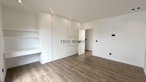 Moradia T5 para Venda em Azeitão (São Lourenço e São Simão)