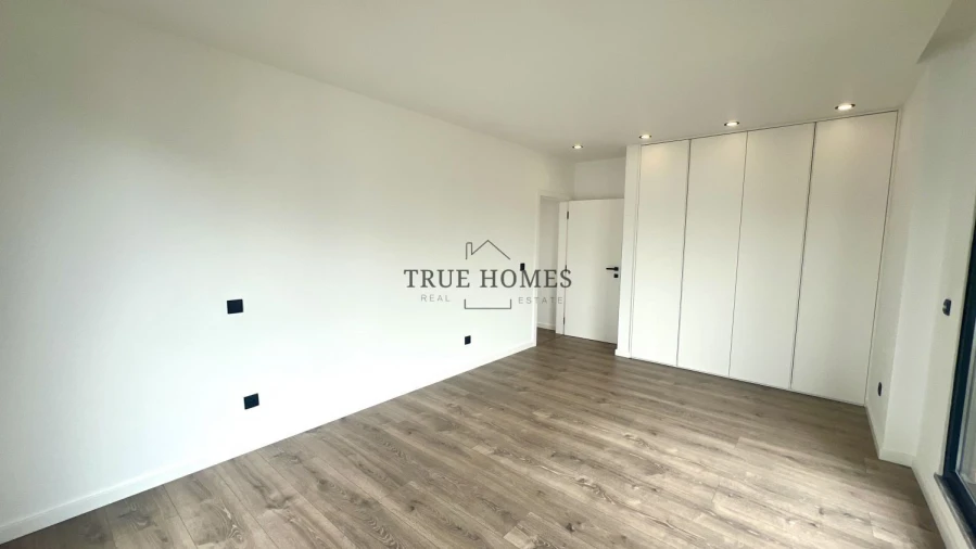 Moradia T5 para Venda em Azeitão (São Lourenço e São Simão) Foto 16