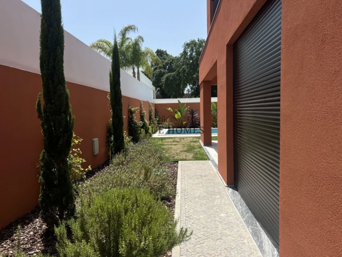 Moradia T5 para Venda em Azeitão (São Lourenço e São Simão) Foto 23