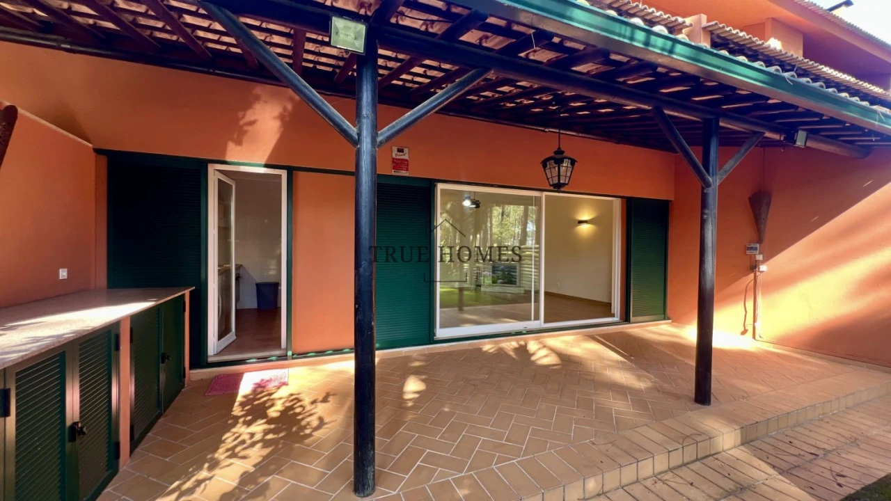 Apartamento T3 para Venda em Charneca de Caparica e Sobreda Foto 6