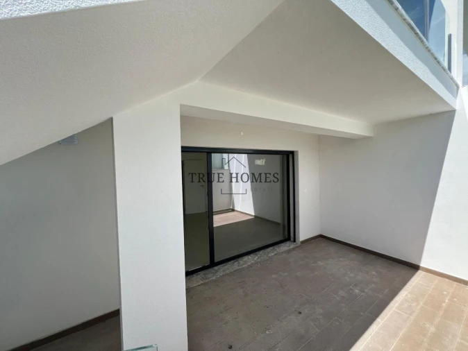 Moradia T3 para Venda em Charneca de Caparica e Sobreda Foto 7