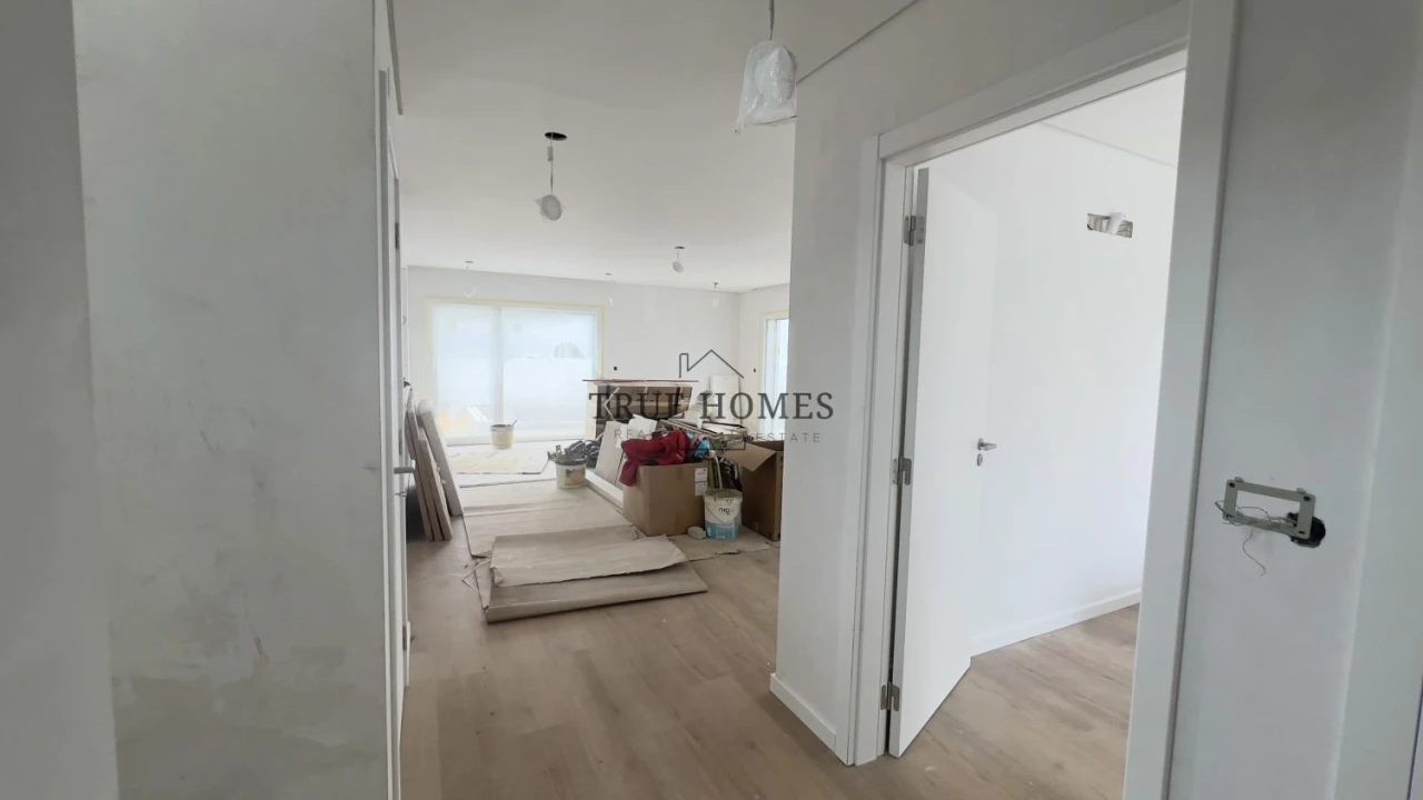 Moradia T3 para Venda em Charneca de Caparica e Sobreda Foto 9