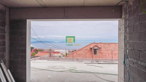 Moradia T3 para Venda em São Gonçalo