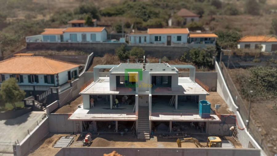 Moradia T3 para Venda em São Gonçalo Foto 3